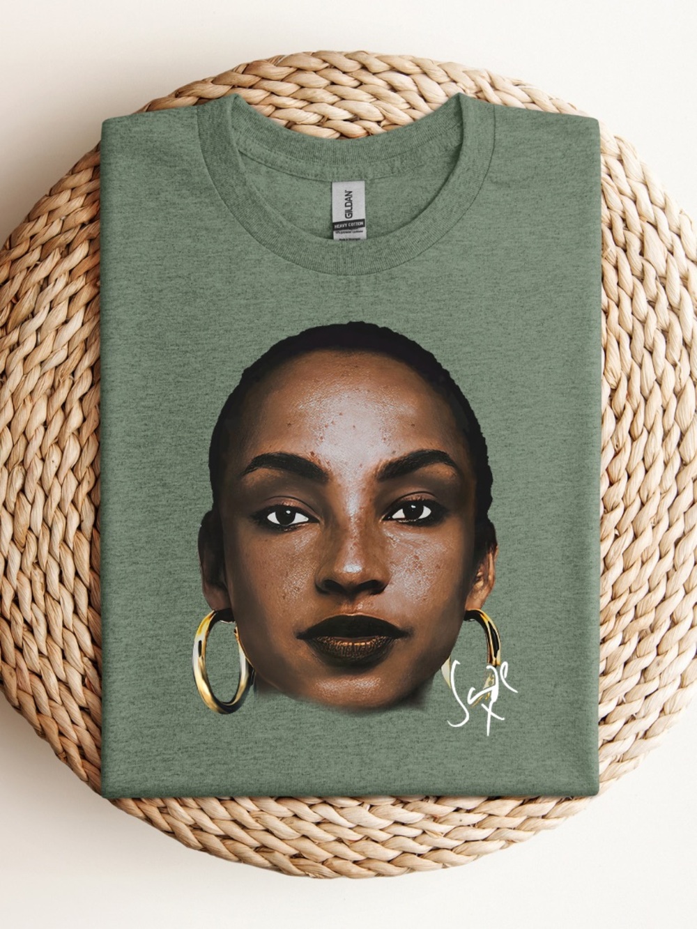 Sade T-Shirt - Picture 2 of 2